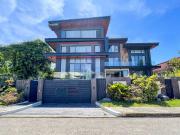 Rush Sale Ultra High End Corner Lot SMART Home...