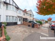Rushden Gardens, Ilford IG5, 3 bed terraced house to... Rushden Gardens, Ilford IG5, 3 bed terraced house to...