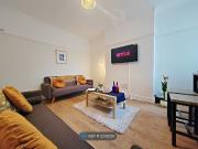 Rusholme Grove, Manchester M14, 4 bed semi detached...