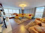 Russell Square, Brighton BN1, 3 bed flat to rent, £2,500...