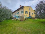 Rustici e casali in affitto di 479 m²