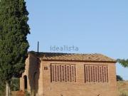 Rustici e casali in vendita di 1000 m² in Strada...