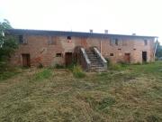 Rustici e casali in vendita di 1076 m²