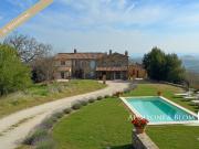 Rustici e casali in vendita di 1080 m² in Piazza Giacomo...