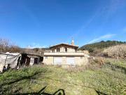 Rustici e casali in vendita di 110 m² in Via Lizzera