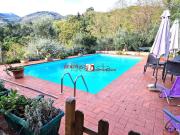 Rustici e casali in vendita di 115 m² in Via Seimiglia
