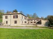 Rustici e casali in vendita di 1200 m² in Località Groppa, 4