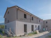 Rustici e casali in vendita di 120 m² in Via Indipendenza
