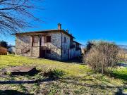 Rustici e casali in vendita di 1210 m² in Località Ilci