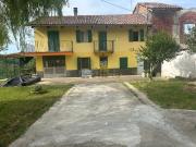 Rustici e casali in vendita di 125 m² in Via G....