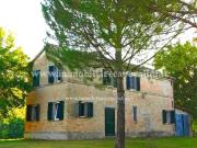 Rustici e casali in vendita di 130 m²