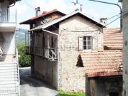 Rustici e casali in vendita di 130 m² in Frazione Calco...