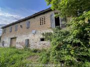Rustici e casali in vendita di 130 m² in Via Adriatico, 42