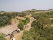 Rustici e casali in vendita di 1320 m² in Strada...