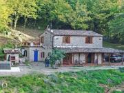 Rustici e casali in vendita di 135 m² in Via del Colle...