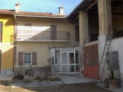 Rustici e casali in vendita di 135 m² in Via Vallia, 7