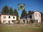 Rustici e casali in vendita di 140 m²