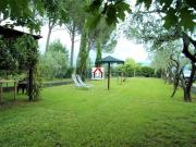 Rustici e casali in vendita di 140 m² in Via di Confine