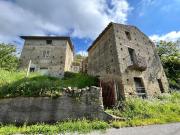 Rustici e casali in vendita di 143 m² in Contrada Petrone