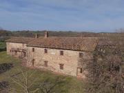 Rustici e casali in vendita di 1455 m²