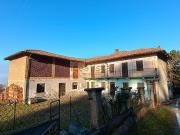 Rustici e casali in vendita di 150 m² in Strada maroero, 19