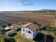 Rustici e casali in vendita di 150 m² in Strada Pedemontana