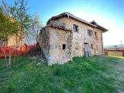 Rustici e casali in vendita di 158 m² in Via Sinistra Guerro