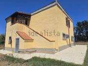 Rustici e casali in vendita di 160 m²