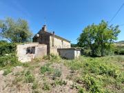 Rustici e casali in vendita di 160 m² in Contrada...