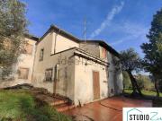 Rustici e casali in vendita di 160 m² in Via Rimembranze, 22