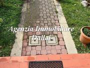 Rustici e casali in vendita di 163 m² in Via Faentina