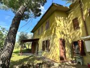 Rustici e casali in vendita di 165 m²