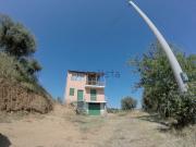 Rustici e casali in vendita di 170 m² in Contrada Brigida