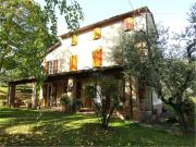 Rustici e casali in vendita di 175 m² in Via dei Sodini, 60