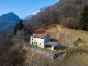 Rustici e casali in vendita di 178 m²