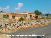 Rustici e casali in vendita di 180 m² in Contrada...