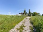 Rustici e casali in vendita di 1900 m²