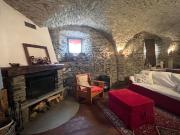 Rustici e casali in vendita di 190 m² in Frazione...