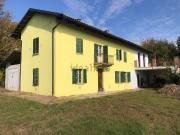 Rustici e casali in vendita di 190 m² in Via Ravazza, 64