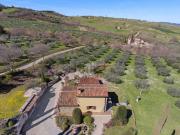 Rustici e casali in vendita di 195 m² in Via della Rocca, 14