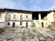 Rustici e casali in vendita di 195 m² in Via San Antonio, 16