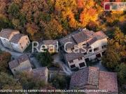 Rustici e casali in vendita di 2000 m² in Via Stradella