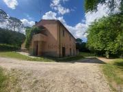 Rustici e casali in vendita di 200 m²