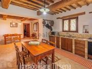 Rustici e casali in vendita di 200 m²