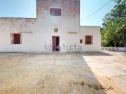 Rustici e casali in vendita di 200 m² in Contrada Monti