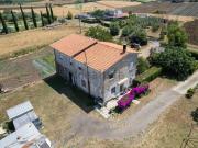 Rustici e casali in vendita di 200 m² in Strada Garavicchio