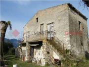 Rustici e casali in vendita di 200 m² in Via Cuoci