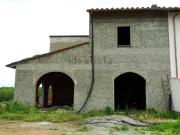 Rustici e casali in vendita di 200 m² in Via del Poggio