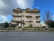 Rustici e casali in vendita di 200 m² in Via Foresta