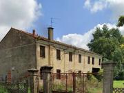 Rustici e casali in vendita di 200 m² in Via Grisetti